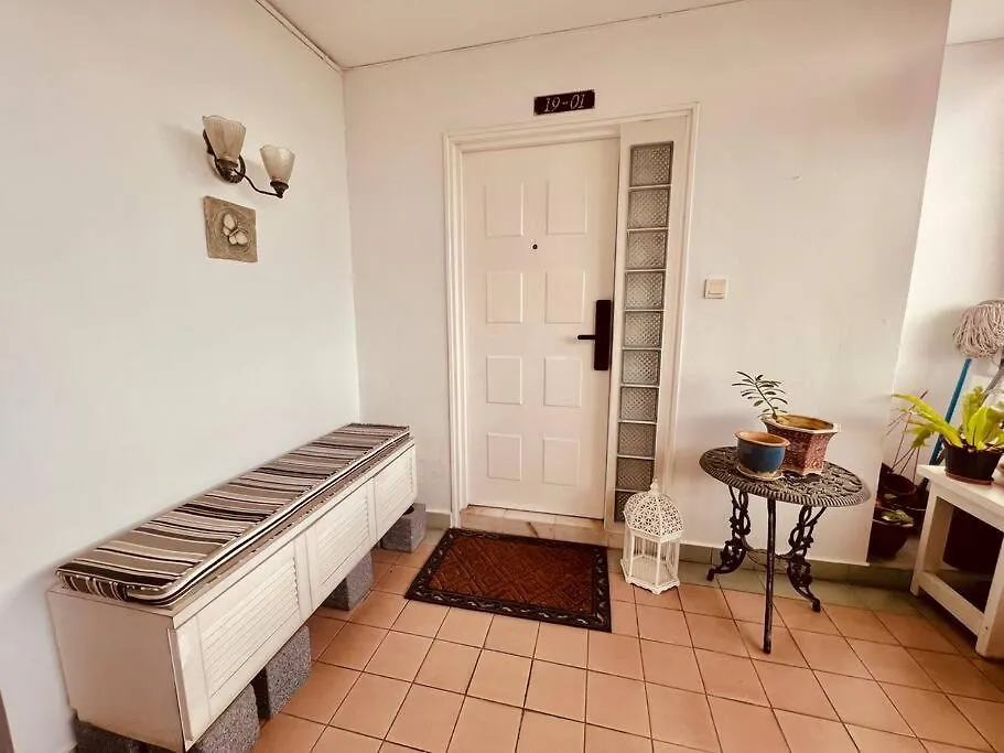 Penthouse Aloha Tower Near Danga Bay@ 8-10Pax Apartamento Johor Bahru 0*,  Malásia